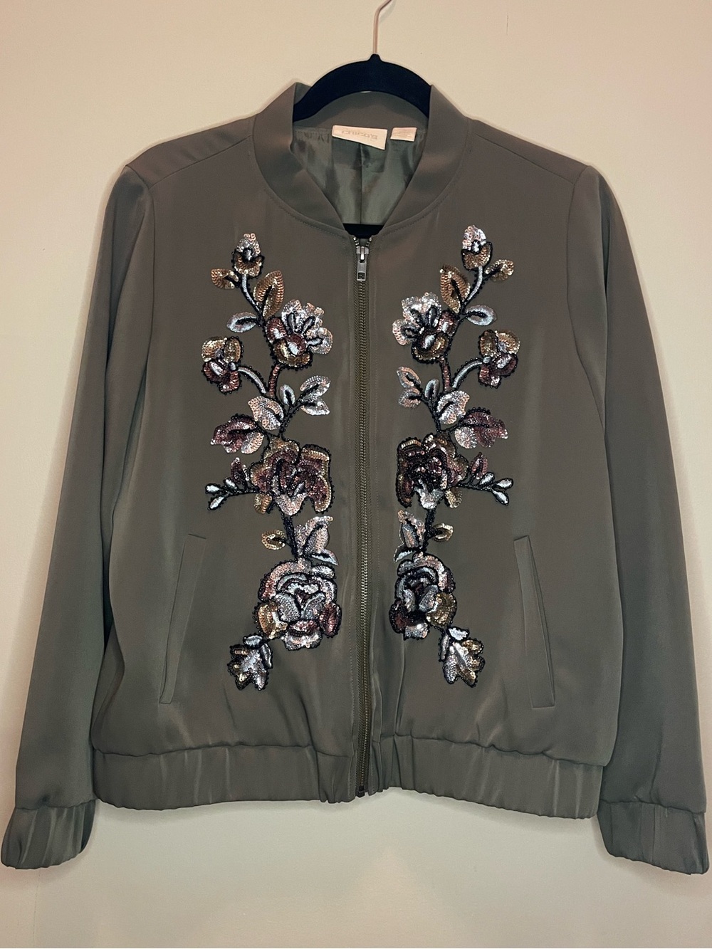Chico's Grape Leaf Olive Green Sequin Embroidered Bomber Jacket Size 1 M (8/10)